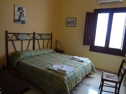 Hotel Vultaggio Guarrato